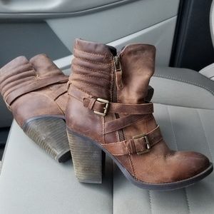 Steve Madden Shoes - Steve Madden genuine Raleigh leather moto boots Steve Madden Shoes - Steve Madden genuine Raleigh leather moto boots